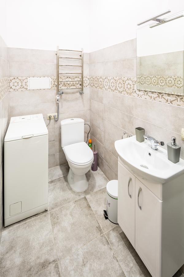 #1 Apartment ลวีฟ ภายนอก รูปภาพ